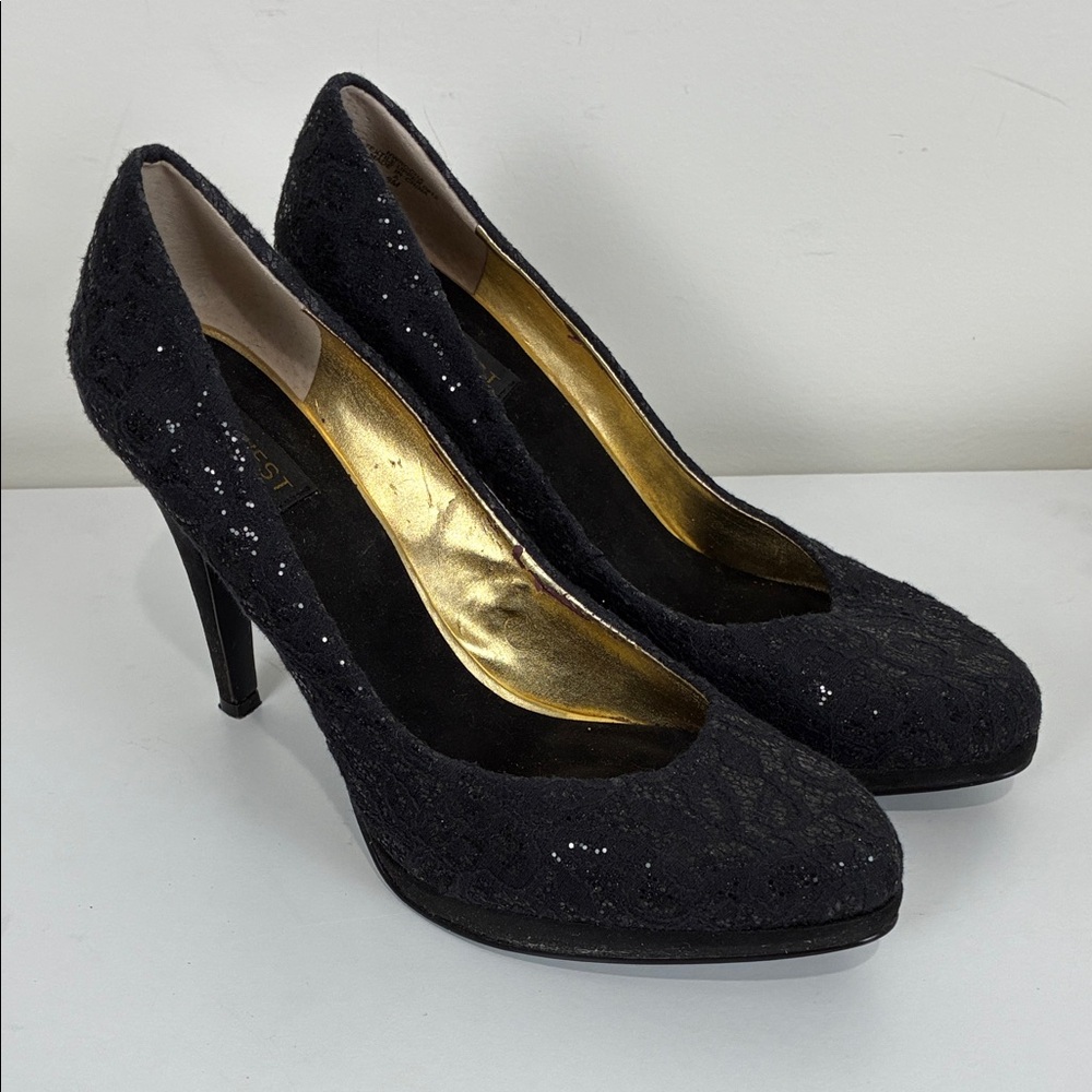 Nine West Women’s 8 Black Lace Textured Pumps Heels Almond Toe